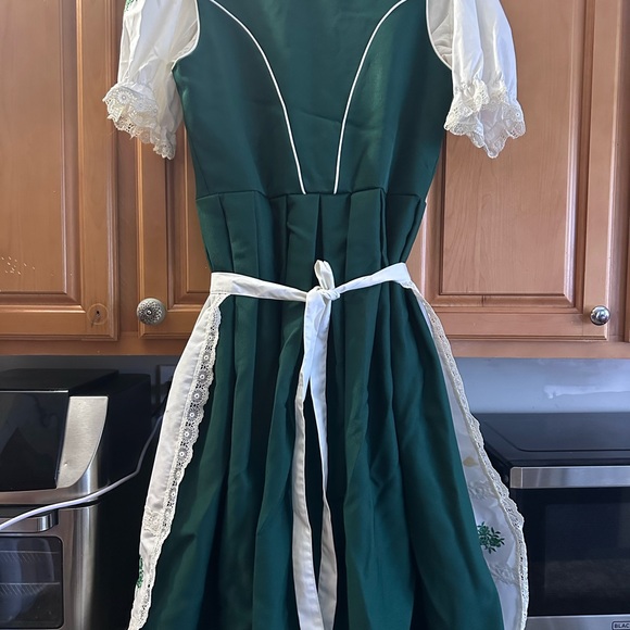 Vintage Oktoberfest Dirndl Dress by Licht - Picture 2 of 6